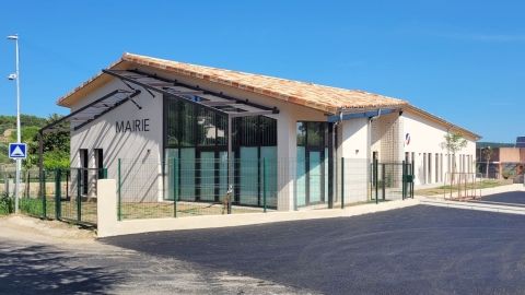 CONSTRUCTION D'UNE MAIRIE À SAINT-JULIEN-DE-PEYROLAS (30)