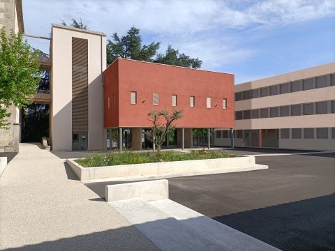 EXTENSION ET REHABILITATION DU COLLEGE JULES FROMENT À AUBENAS (07)